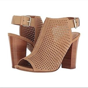 Tahari Margaret Tan Suede Leather Block Heel Peep Toe